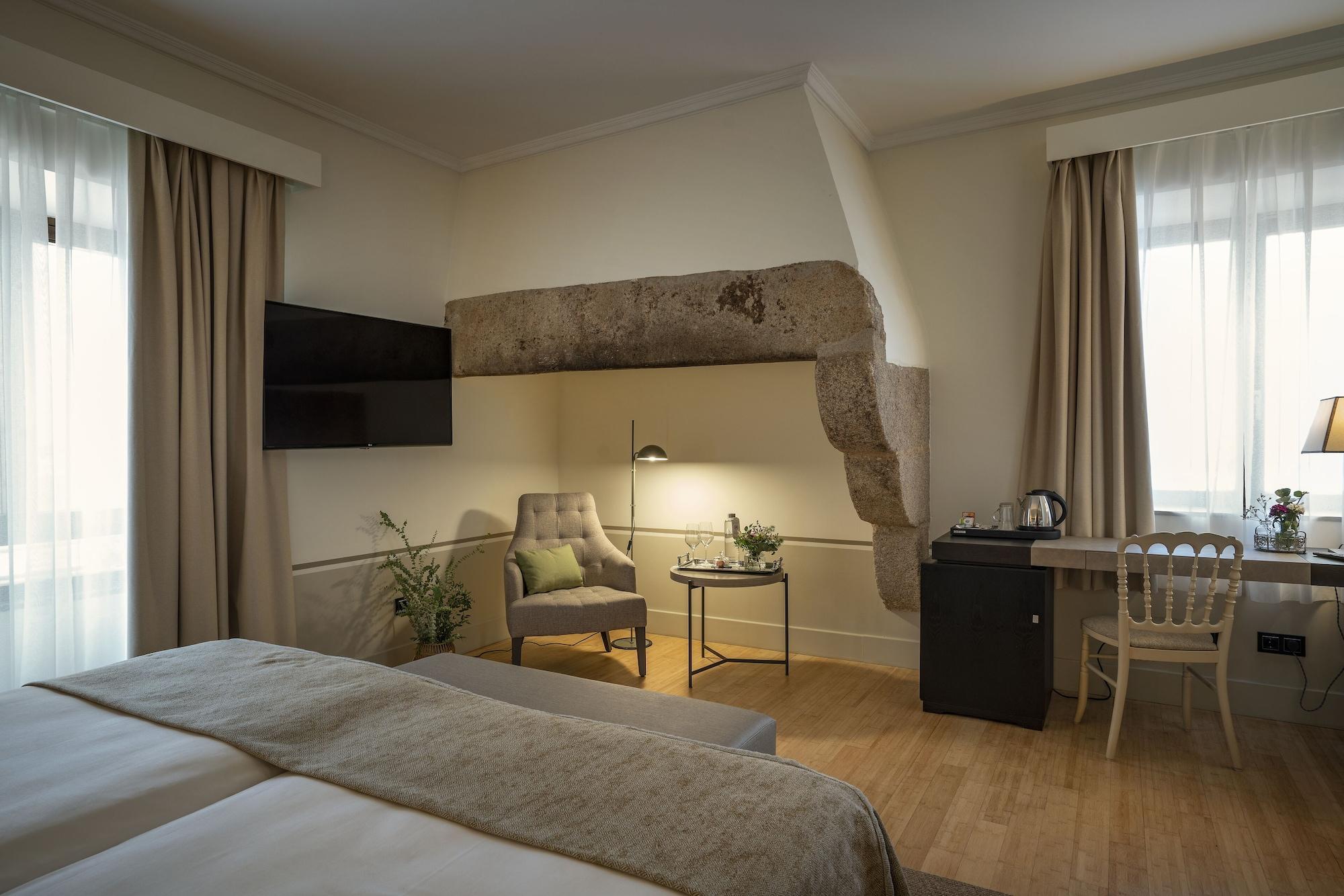 Hospes Palacio de Arenales&Spa Caces Exterior foto A room at the hotel
